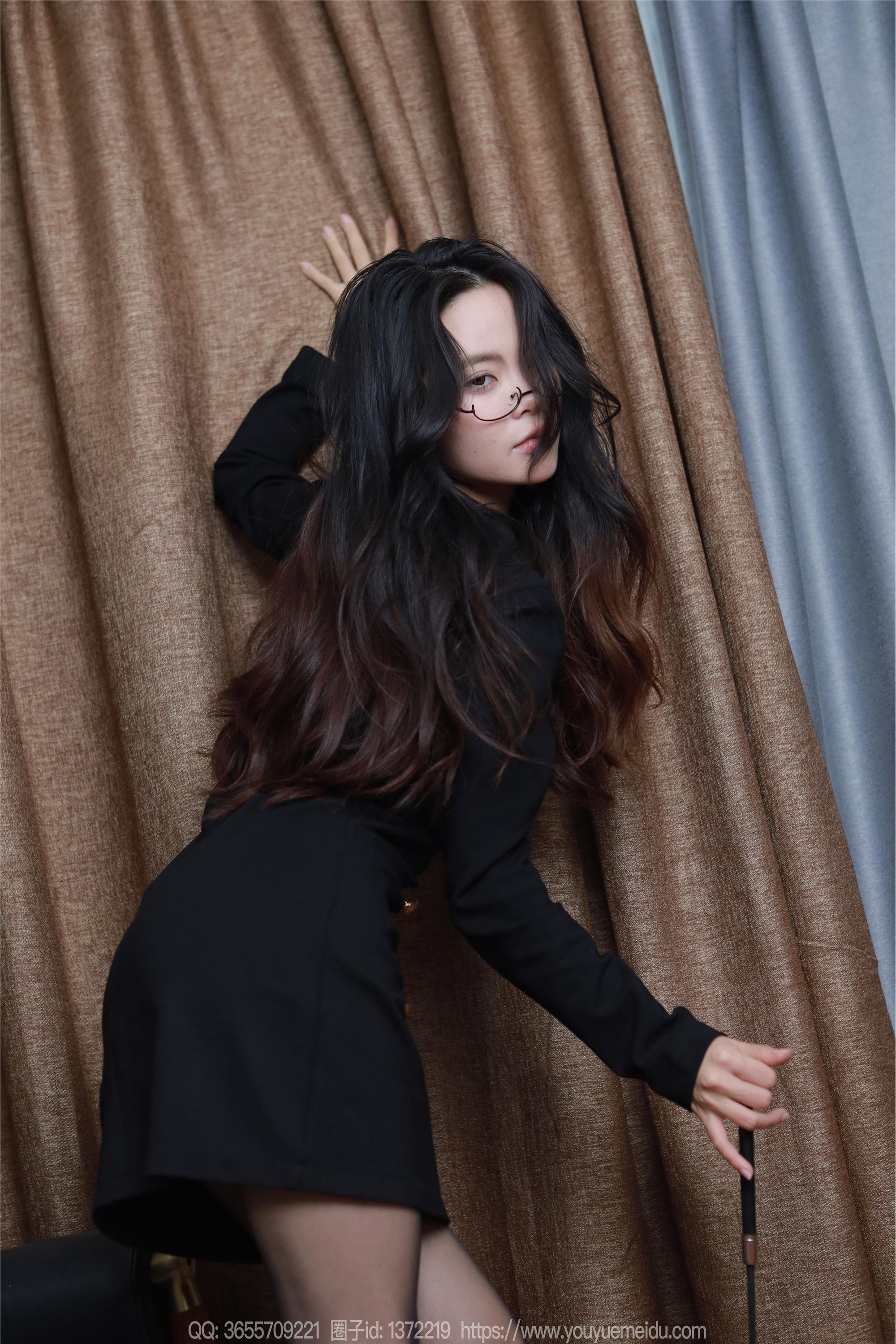 IESS异思趣向  2024.04.12 丝享家 1714 兔兔《魅惑黑衣》